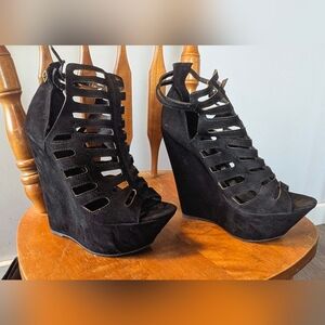 JustFab Black Strappy Wedge Sandals